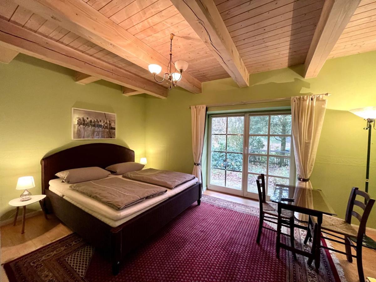 Ute'S Fachwerk Apartment Wolthausen ภายนอก รูปภาพ
