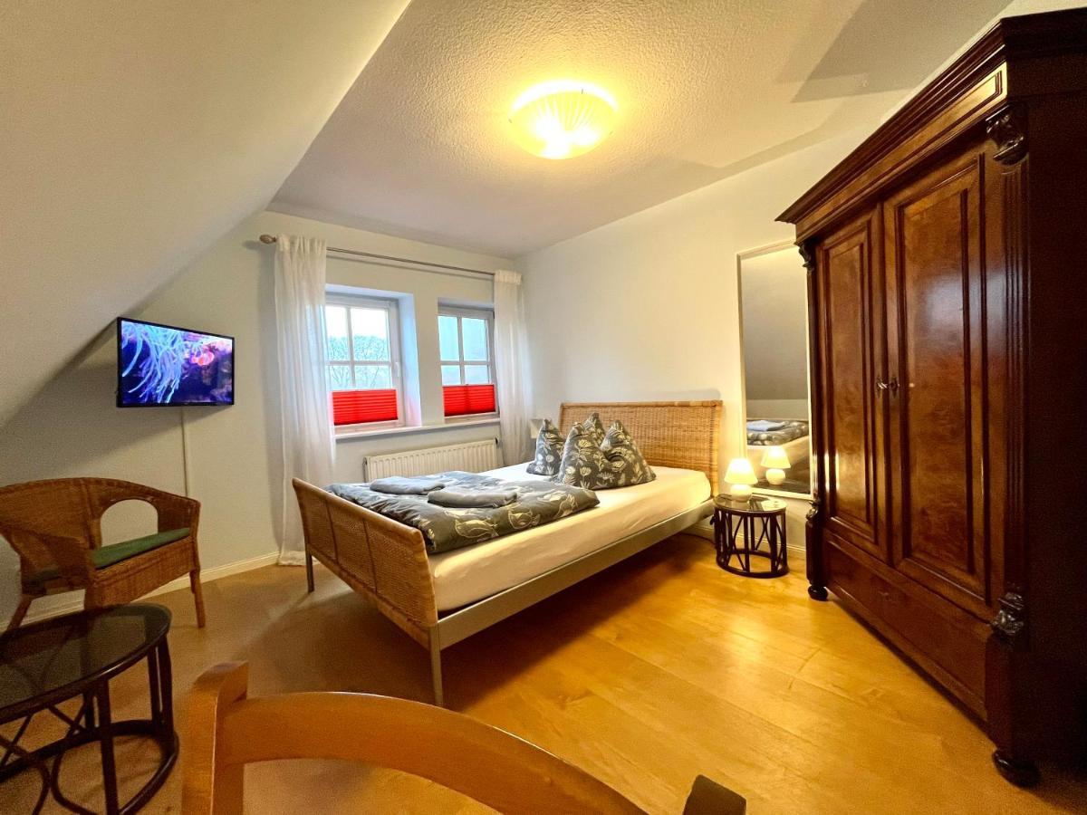 Ute'S Fachwerk Apartment Wolthausen ภายนอก รูปภาพ